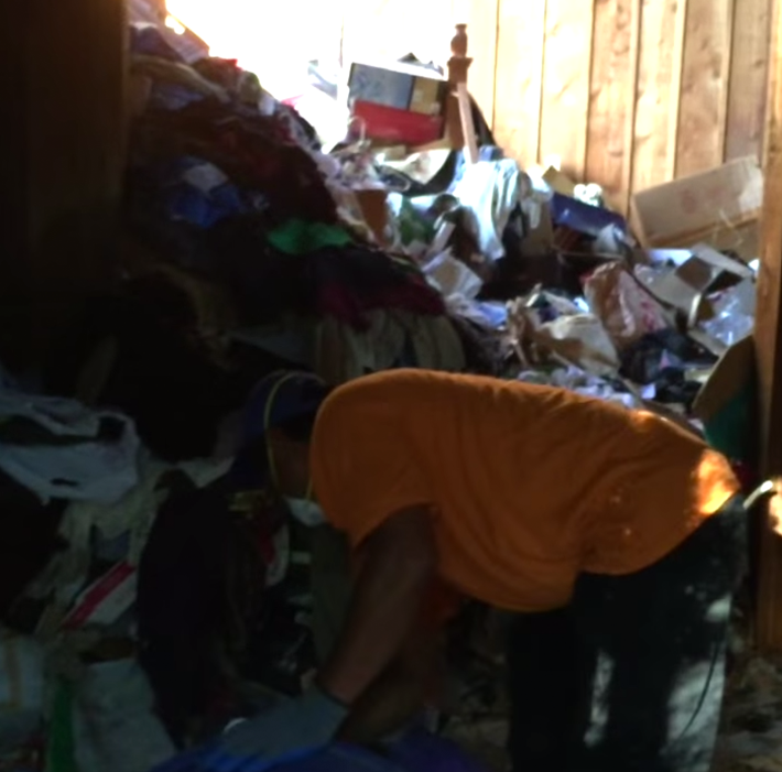 hoarder cleaning woodland hills